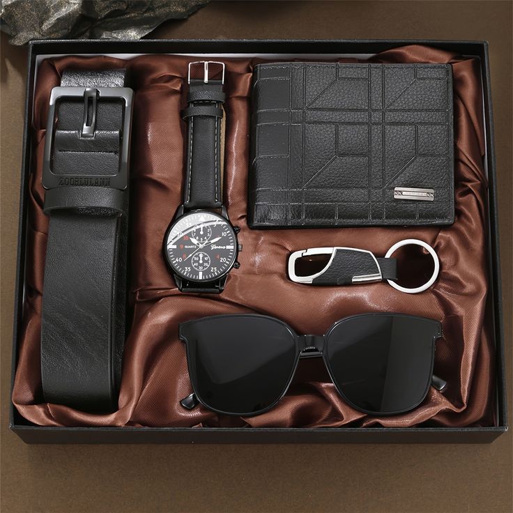 The New Trends of Corporate Gifting for 2025: Personalization, Environmental Friendly and Creativity